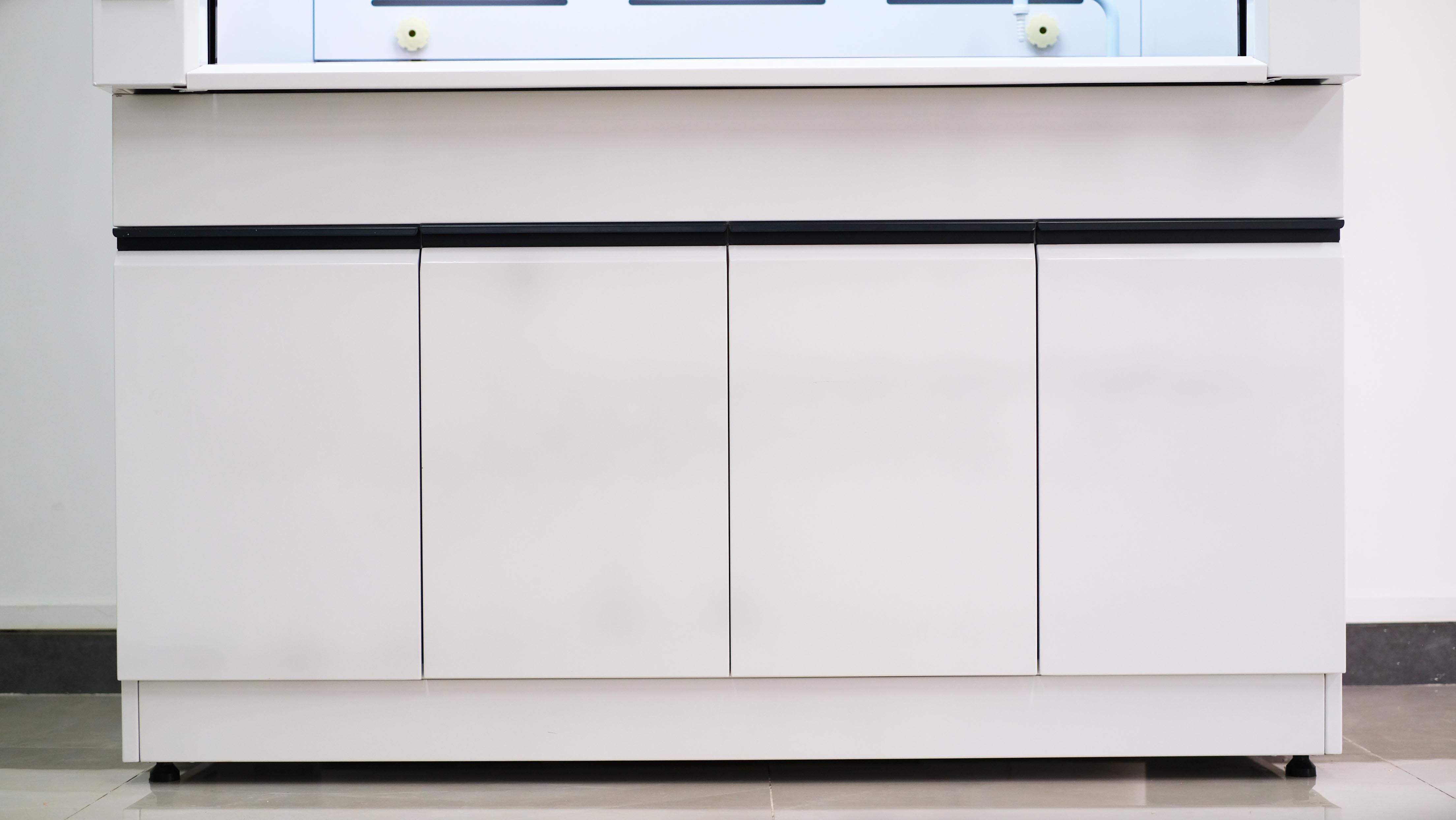 Base Cabinet